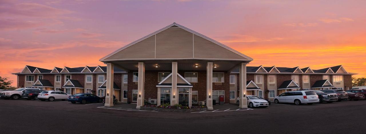 Maritime Inn Port Hawkesbury Exterior photo